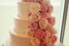 large wedding cake saskatoon